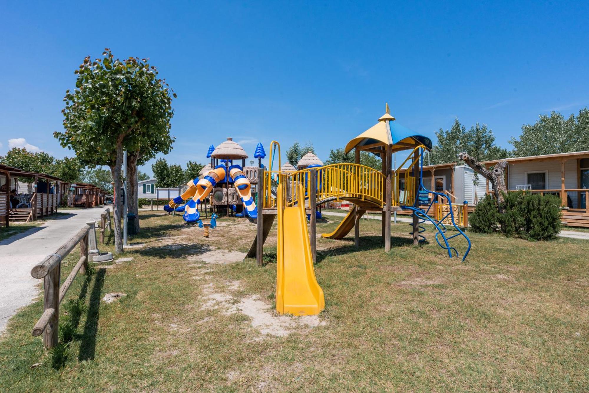 Club Del Sole Riccione Easy Camping Village Extérieur photo